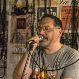 Il 45enne cantante Gaetano Quarta